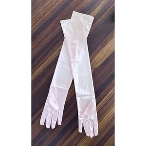 Women's Full Finger Light Pink Opera Gloves New w/o Tags